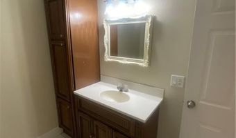 7 Brown Ave, Johnston, RI 02919