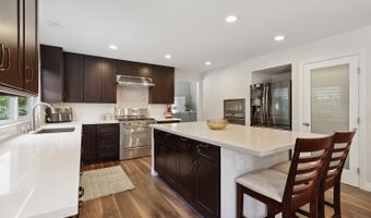 7027 Alicante Rd, Carlsbad, CA 92009
