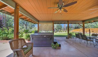 6710 Whispering Canyon Dr, Anderson, CA 96007