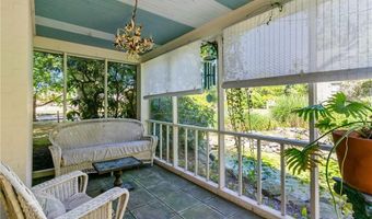 1220 Hope St, Bristol, RI 02809