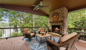 5966 Nachoochee Trl, Flowery Branch, GA 30542