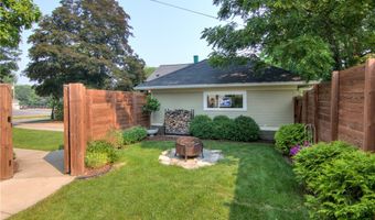 1704 Birch St, Eau Claire, WI 54703