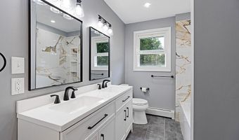62 Fletcher Rd, Auburn, ME 04210