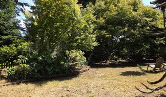 16107 W HOFFELDT Ln, Brookings, OR 97415