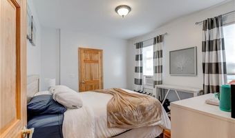 9 Waites Wharf 1, Newport, RI 02840