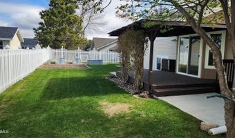 2630 Henry St, Bismarck, ND 58503