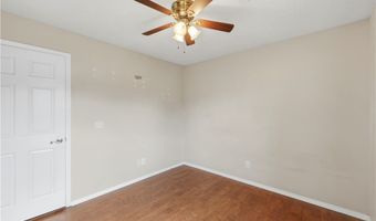 2515 SE 4th St, Bentonville, AR 72712