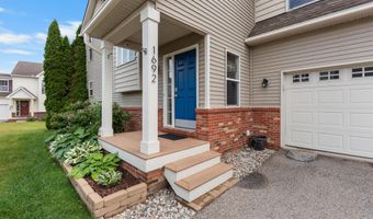 1692 Enclave Ln, Ann Arbor, MI 48103