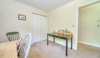 208 Congress St, Belfast, ME 04915