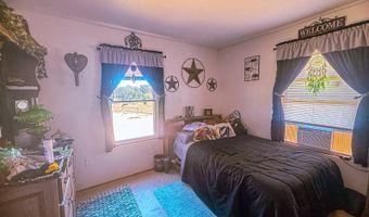 1860 Pencil Factory Rd, Big Sandy, TN 38221