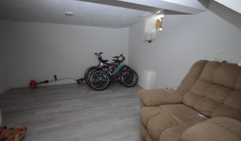817 819 W 9TH St, Cheyenne, WY 82007