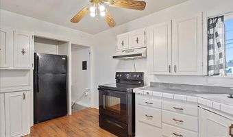 1906 E 16TH St, Cheyenne, WY 82001