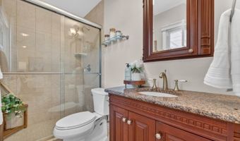 117 Idolstone Ln, Aberdeen Twp., NJ 07747