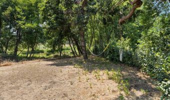 376 Crowson Rd, Ashland, OR 97520