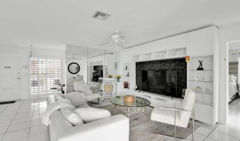 450 French Royale Cir, Atlantis, FL 33462