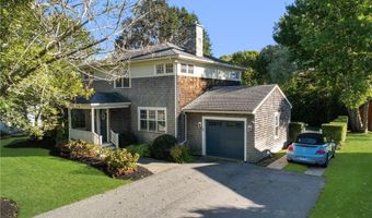 129 RUGGLES Ave, Newport, RI 02840
