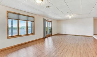 106 S 2nd St, Alma, WI 54610