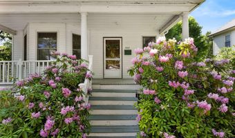 202 Norfolk St, Bangor, ME 04401