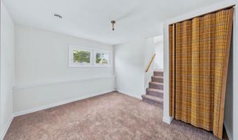 141 S SHELLEY Dr, Claymont, DE 19703