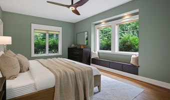 3867 Hawk Crest Rd, Ann Arbor, MI 48103