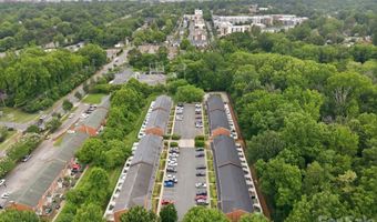 1215 Green Oaks Ln I, Charlotte, NC 28205
