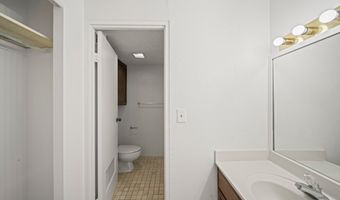 101 AUPUNI St 521, Hilo, HI 96720