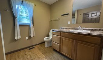 677 E Lincoln Rd, Alcoa, TN 37701