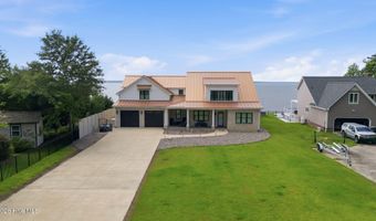 685 Raymond Rd, Arapahoe, NC 28510