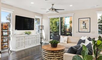 2517 State St, Carlsbad, CA 92008