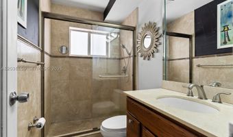 10001 W Bay Harbor Dr 202, Bay Harbor Islands, FL 33154