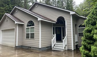 927 Bear Claw Rd, Clark Fork, ID 83811