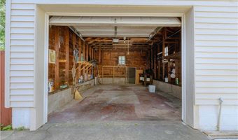 868 Davies Ave, Akron, OH 44306