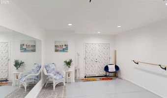 15606 NAPA Ln, Brookings, OR 97415