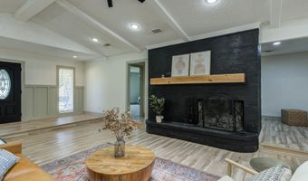5701 75th St, Lubbock, TX 79424