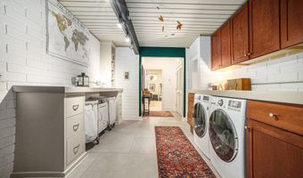 60 Alta Dl NE, Ada, MI 49301