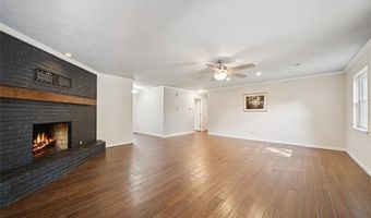 1809 East Dr, Bartlesville, OK 74006