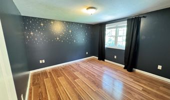 19 Deerwood Dr B, Amherst, NH 03031