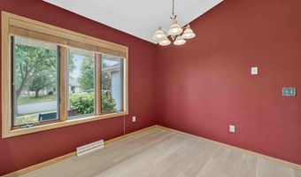 626 Samuel Dr, Madison, WI 53717