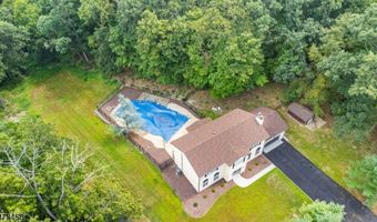 33 Huntsville Rd, Andover, NJ 07860