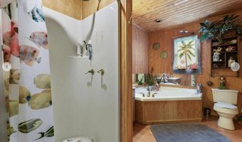 10008 Willow St, Bay St. Louis, MS 39520