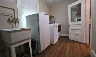 210 Hopkins, Alba, TX 75410