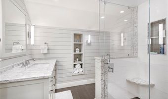 60 Van Wickle Ln, Bristol, RI 02809