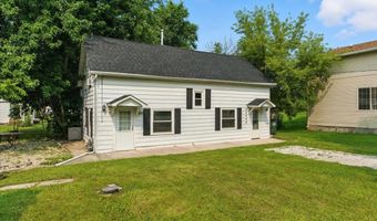 42448 N Lake Ave, Antioch, IL 60002