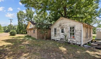 130 Dickey St With guest house, Bronson, TX 75930