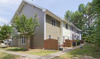 1036 Mica Lamp Ct, Apex, NC 27502