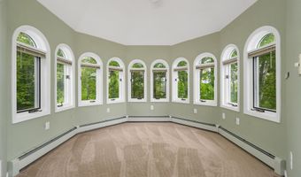 32 Merrill Rd, Campton, NH 03223