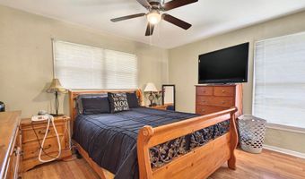 811 NW 7th St, Andrews, TX 79714