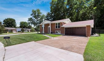 1251 Hawksbury Dr, Arnold, MO 63010