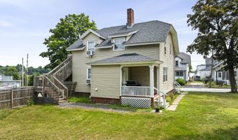 36 Vernon St, Auburn, ME 04210