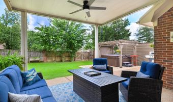 7686 SHADOW Gln, Bartlett, TN 38002